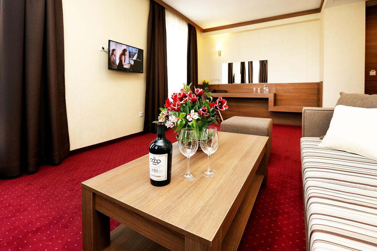 Hotel Coop, Sofya Dış mekan fotoğraf